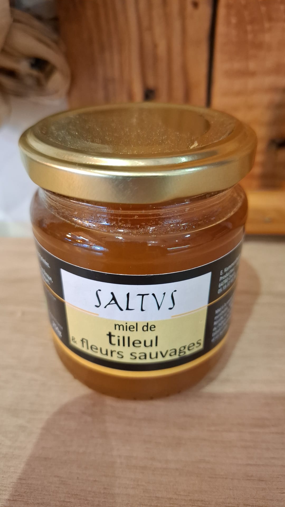 Miel de tilleul et fleurs sauvages bio