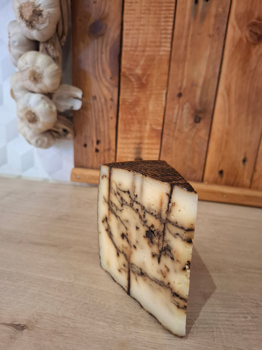 Brebis a l'ail noir 6 mois ( 35€ le kg ) 378g