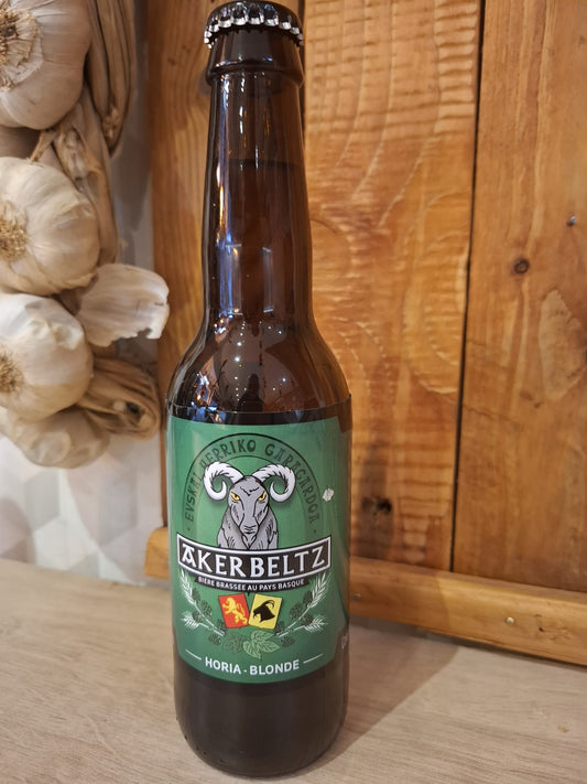 Akerbetz blonde