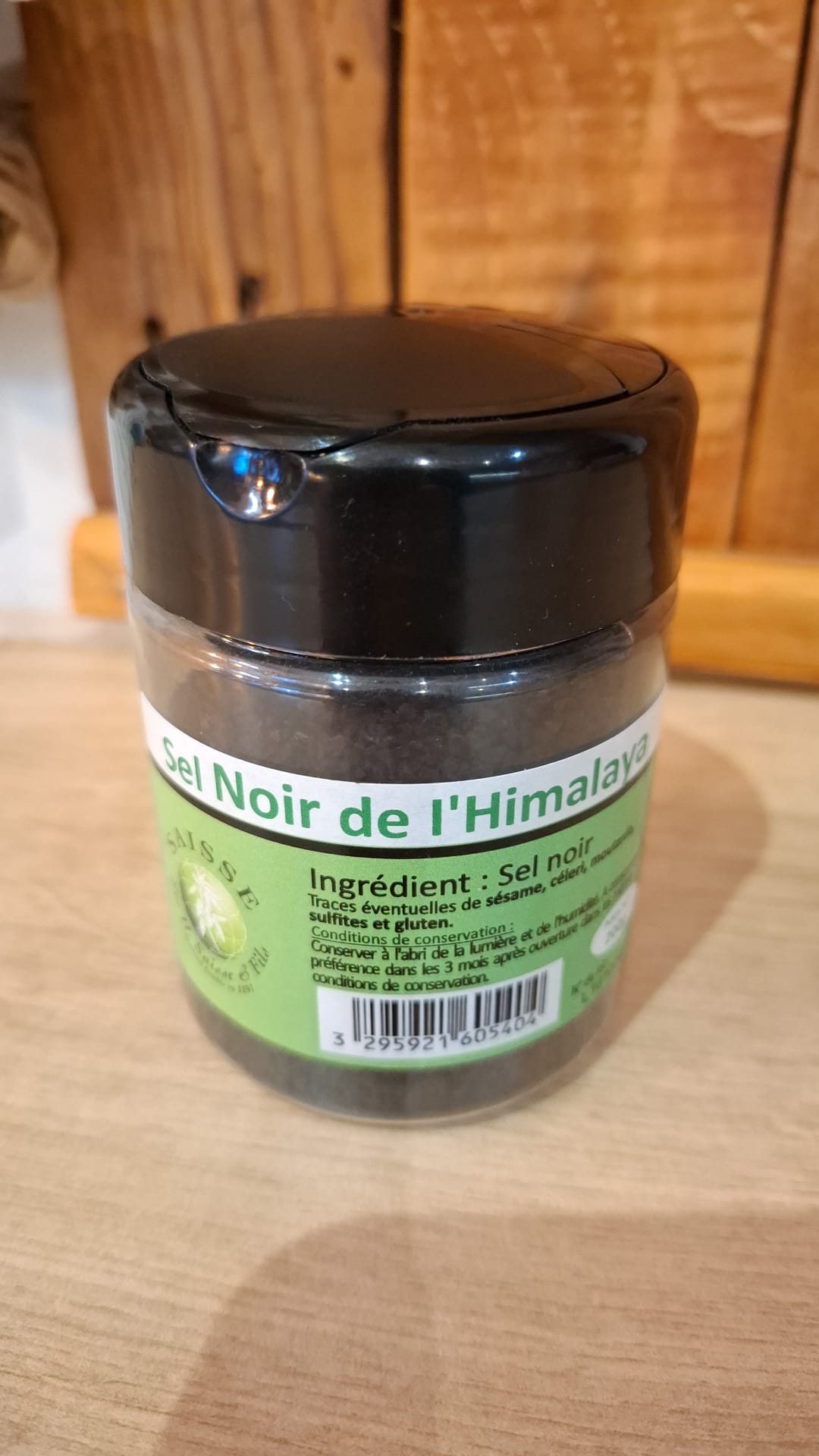 Sel noir de l'Himalaya